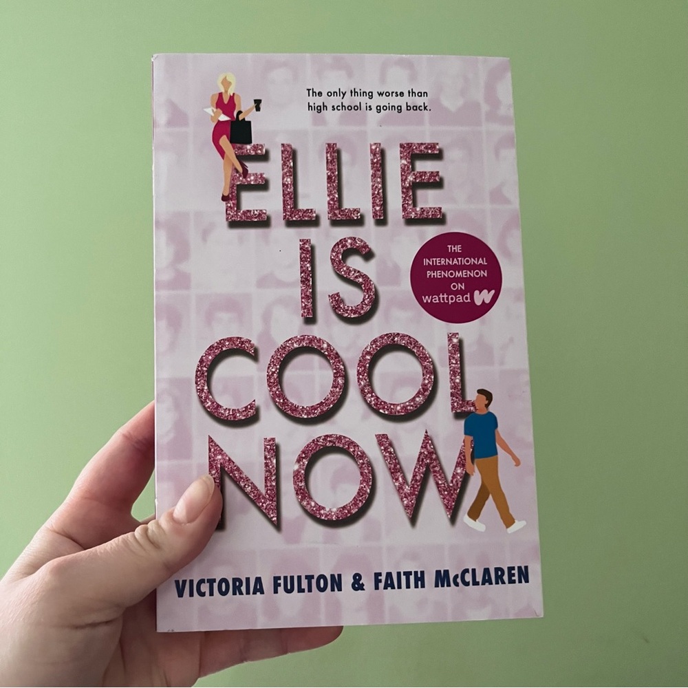 📚 4/25$ 📚 Ellie Is Cool Now Wattpad Book